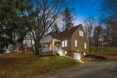1499 Stoltz Rd, Bethel Park, PA, 15102-3521 | Card Image