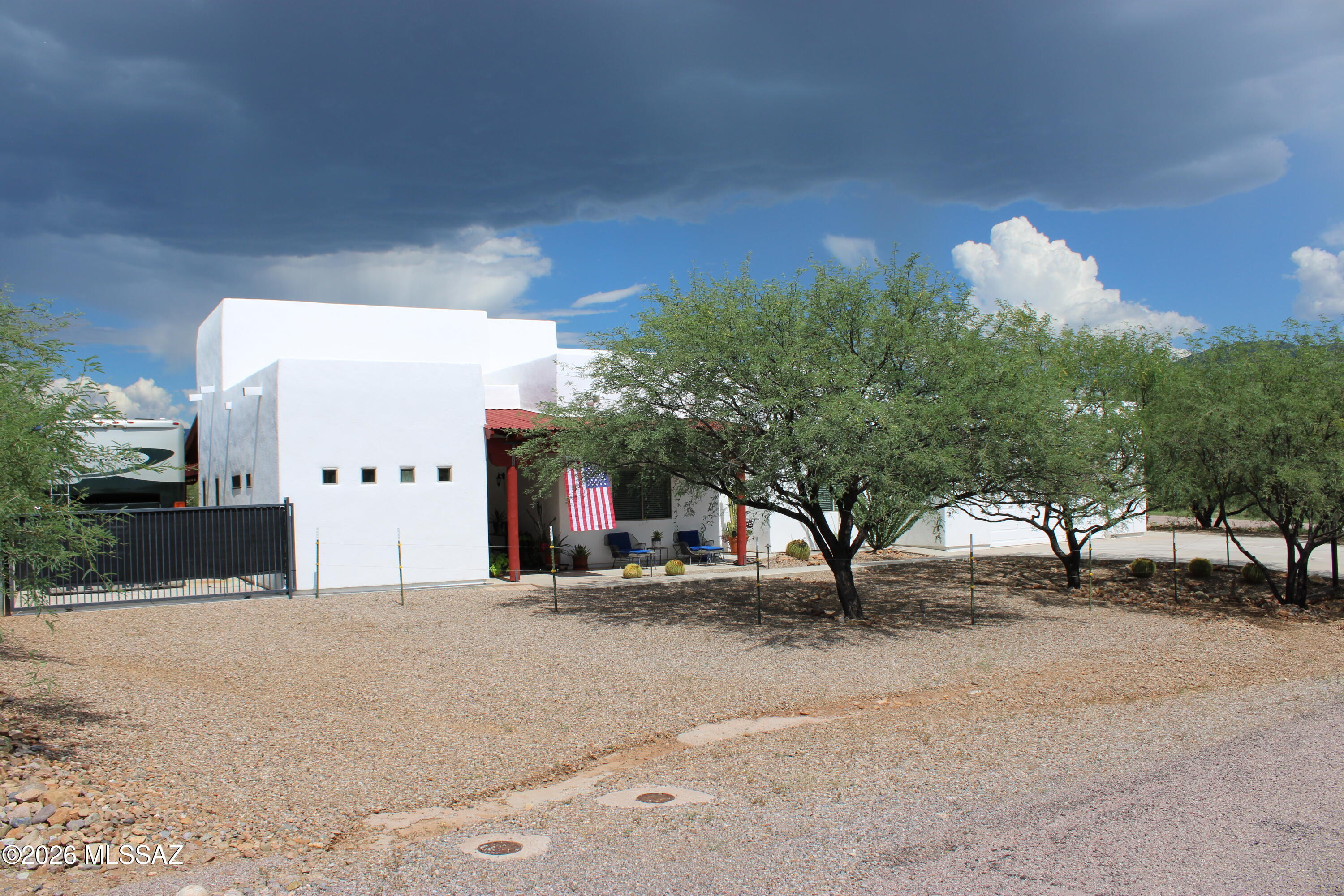 Residential in Rio Rico 3
