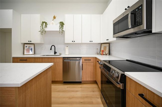 AB - 4009 New Orleans St, Home with 3 bedrooms, 2 bathrooms and null parking in Houston TX | Image 15