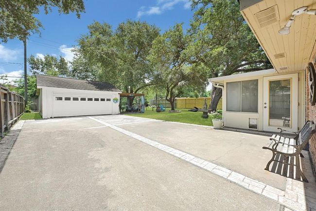 2022 Willow Wisp Dr, House other with 3 bedrooms, 2 bathrooms and 4 parking in Seabrook TX | Image 26