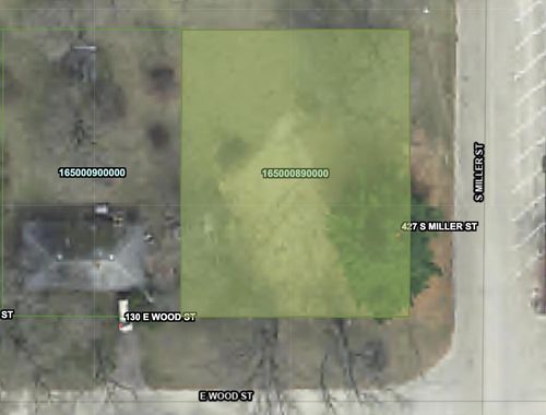 427 S Miller Street, Oxford, WI, 53952 | Card Image