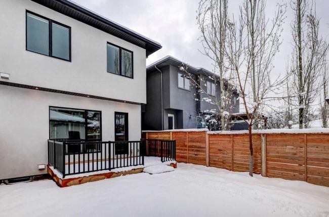 517 36 Street Sw, Home with 4 bedrooms, 3 bathrooms and 2 parking in Calgary AB | Image 49