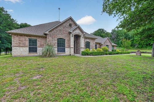 141 N Natural Spring Lane, Azle, TX, 76020 | Card Image