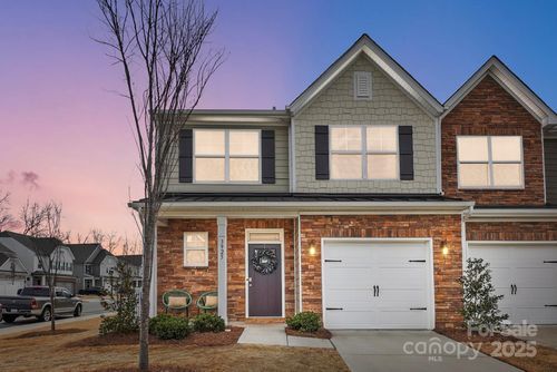 3925 Rothwood Ln, Harrisburg, NC, 28075-0479 | Card Image
