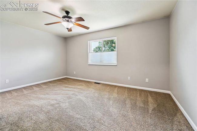 7242 Coral Ridge Dr, House other with 4 bedrooms, 2 bathrooms and 2 parking in Colorado Springs CO | Image 6
