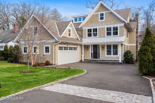 11 Valleywood Road, Cos Cob, CT, 06807 | Card Image