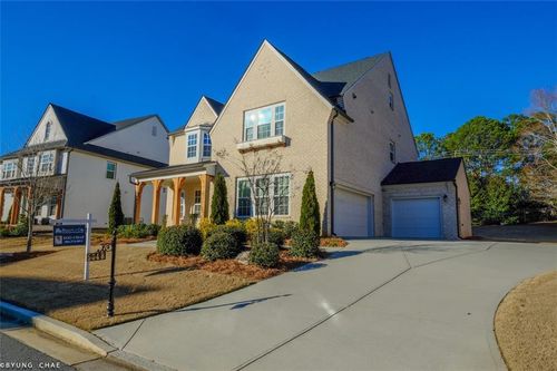 5048 Dinant Dr, Johns Creek, GA, 30022-6499 | Card Image