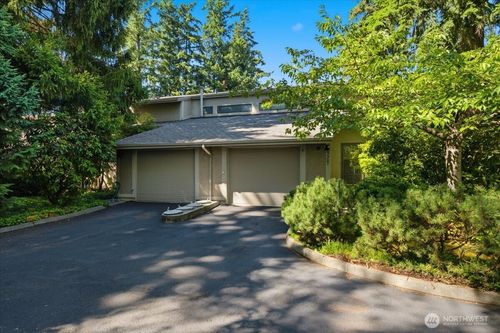 507-19507 86th Ave W, Edmonds, WA, 98026-6111 | Card Image