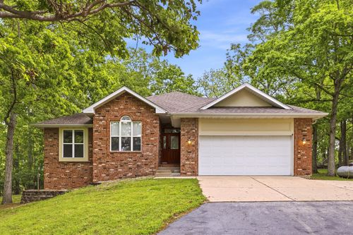 123 Oak Tree Cir, Ozark, MO, 65721-8703 | Card Image