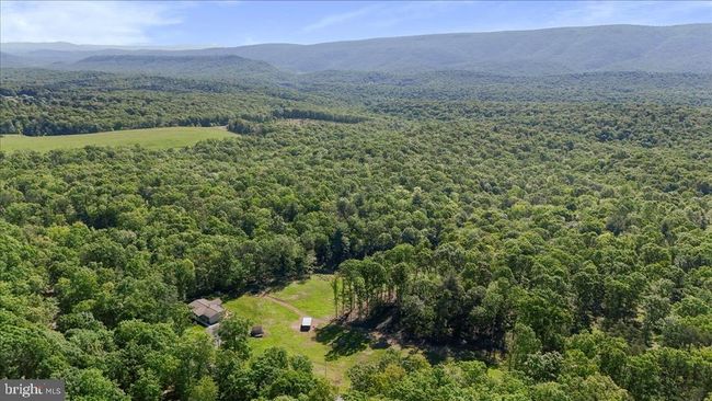 6194 Milo School Rd, House other with 4 bedrooms, 3 bathrooms and null parking in GREAT CACAPON WV | Image 52