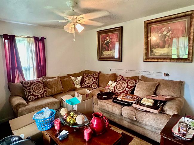 Living Room | Image 35