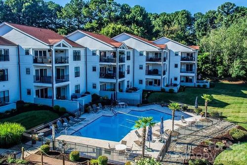 l-17811 Half Moon Ln, Cornelius, NC, 28031-8011 | Card Image