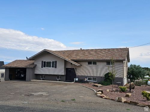 675 W 3300 N, Vernal, UT, 84078-9539 | Card Image