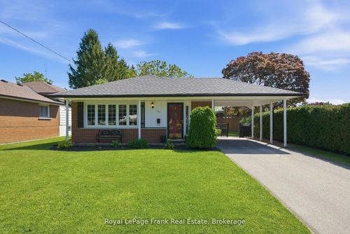 185 Athabasca St, Oshawa, ON, L1H7J2 | Card Image