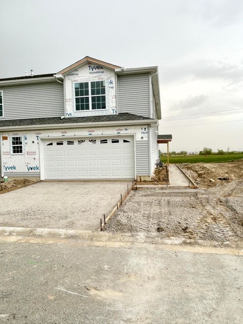 9567 Luebcke Ln, Crown Point, IN, 46307-6267 | Card Image