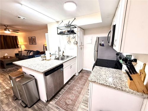 108-2413 Leon Street, Austin, TX, 78705 | Card Image