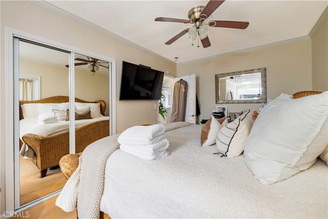 primary bedroom unit B | Image 39
