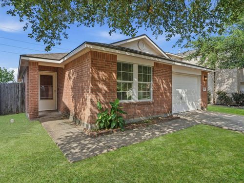 7334 Enchanted Creek Dr, Cypress, TX, 77433-3318 | Card Image