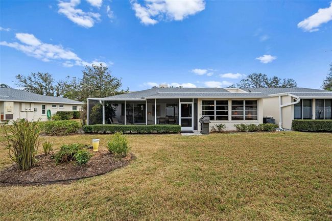 7460 W Country Club Dr N, Condo with 2 bedrooms, 2 bathrooms and null parking in Sarasota FL | Image 37