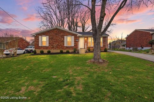 4411 Wendy Hills Dr, Crestwood, KY, 40014 | Card Image