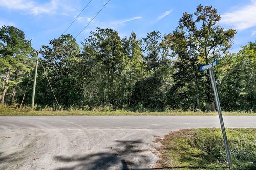 135 Jacob Piland Rd, Moncks Corner, SC, 29461-5222 | Card Image