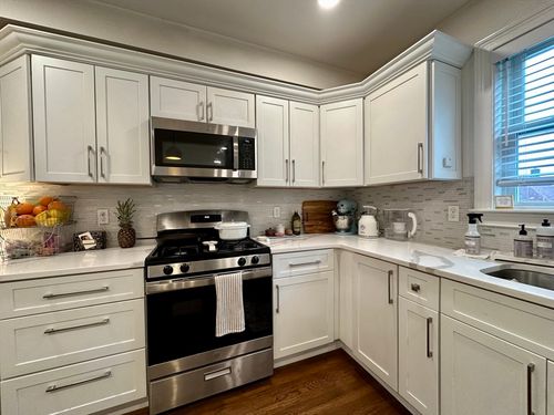 2-21-19-21 Bellevue St, Waltham, MA, 02453-3426 | Card Image