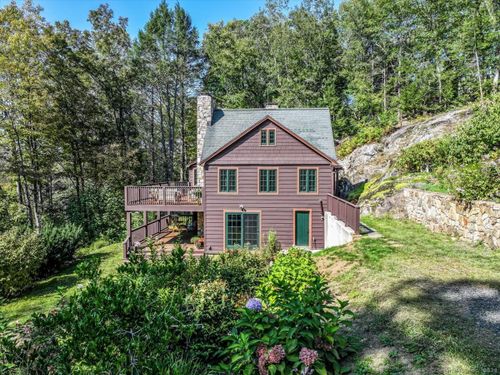 19 Front Of The Mountain Road, New Milford, CT, 06755 | Card Image