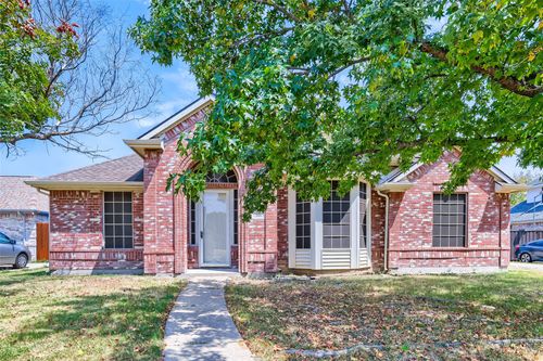 316 Shady Timbers Ln, Murphy, TX, 75094-3534 | Card Image