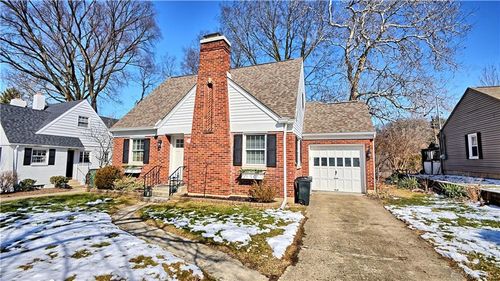 633 Orlando Terrace, Oakwood, OH, 45409 | Card Image