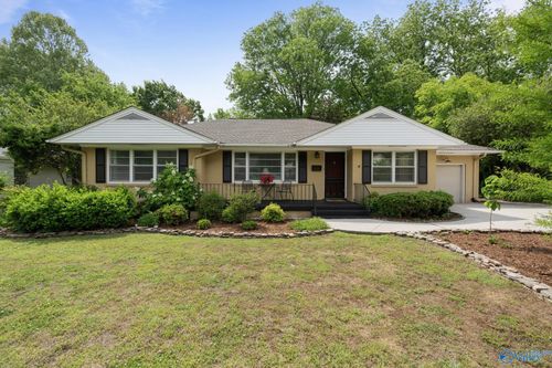2222 Matthews St Se, Huntsville, AL, 35801-2724 | Card Image