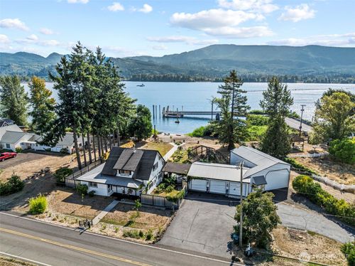 10 E Sunny Sands Rd, Cathlamet, WA, 98612-9708 | Card Image