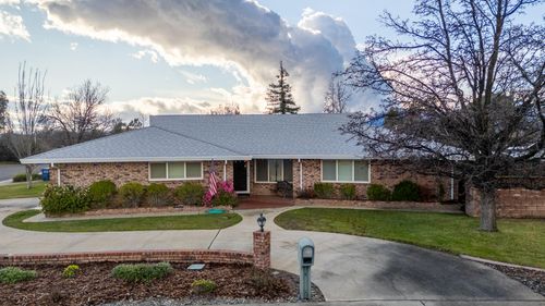 3605 Tamarack Dr, Redding, CA, 96003-1714 | Card Image