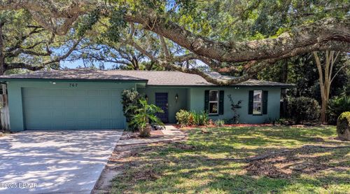 767 Lindenwood Cir W, Ormond Beach, FL, 32174-4664 | Card Image