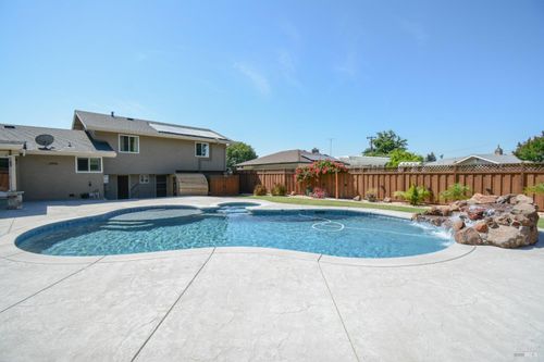 255 Diane Pl, Dixon, CA, 95620-3317 | Card Image