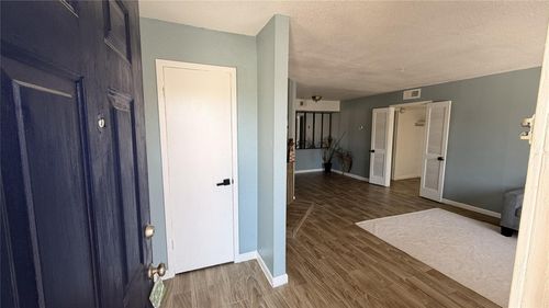apt-1702-6200 W Tidwell Rd, Houston, TX, 77092-2239 | Card Image
