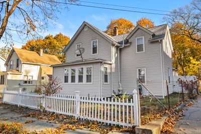 32 Webster St, House other with 3 bedrooms, 1 bathrooms and 6 parking in Clinton MA | Image 3