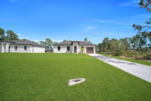 637 Summit Ave S, Lehigh Acres, FL, 33974 | Card Image