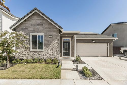 1021 Plum Tree Avenue, Clovis, CA, 93619 | Card Image