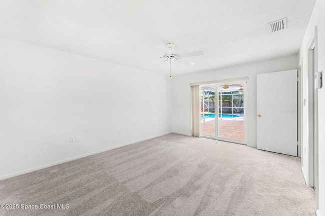 Primary Bedroom | Image 14