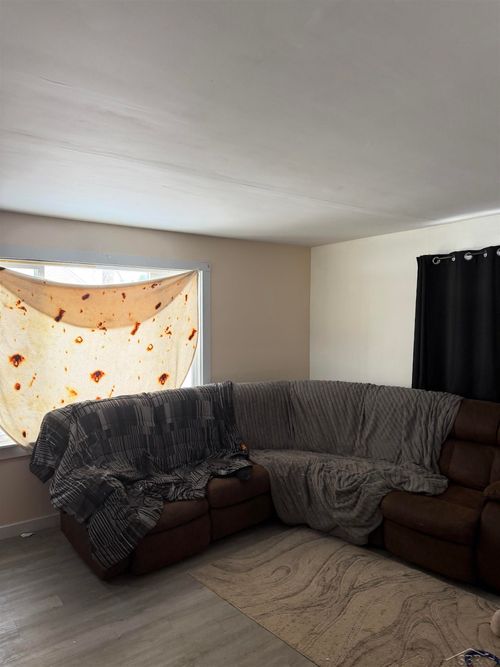 1907 Morgan Street, Saginaw, MI, 48602 | Card Image