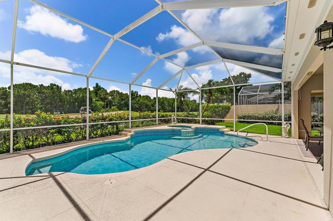 8485 Se Palm Hammock Ln, House other with 3 bedrooms, 3 bathrooms and null parking in Hobe Sound FL | Image 41