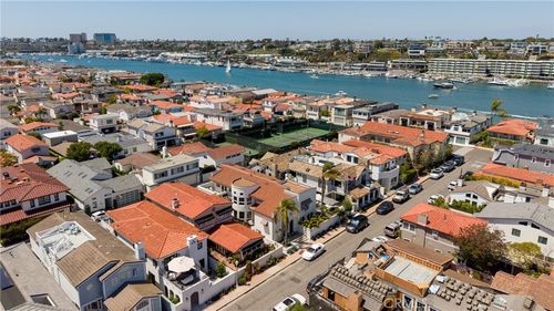209 Via Koron, Newport Beach, CA, 92663 | Card Image