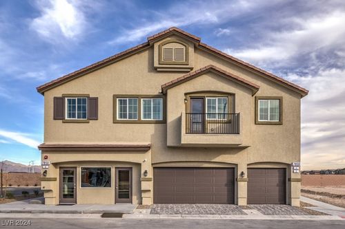 561-7930 Aurora Sky Street, North Las Vegas, NV, 89084 | Card Image