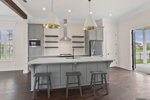 8326 Sully Dr, Baton Rouge, LA, 70818-5442 | Card Image