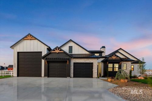 13585 Centerland Dr, Caldwell, ID, 83607-1255 | Card Image