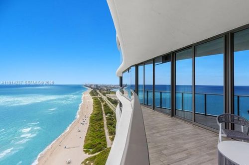3203-15701 Collins Ave, Sunny Isles Beach, FL, 33160-5390 | Card Image