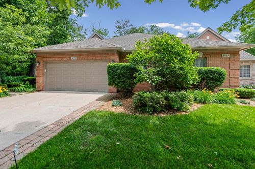 50804 Redwood Ln, New Baltimore, MI, 48047-2354 | Card Image