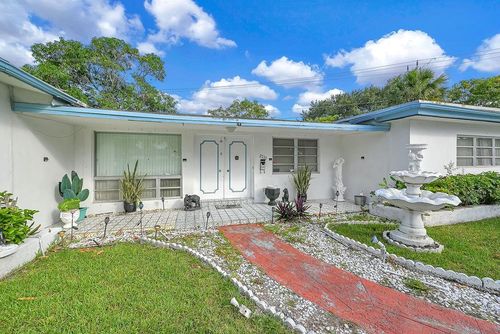 2732 Nw 9th Ter, Wilton Manors, FL, 33311-2331 | Card Image