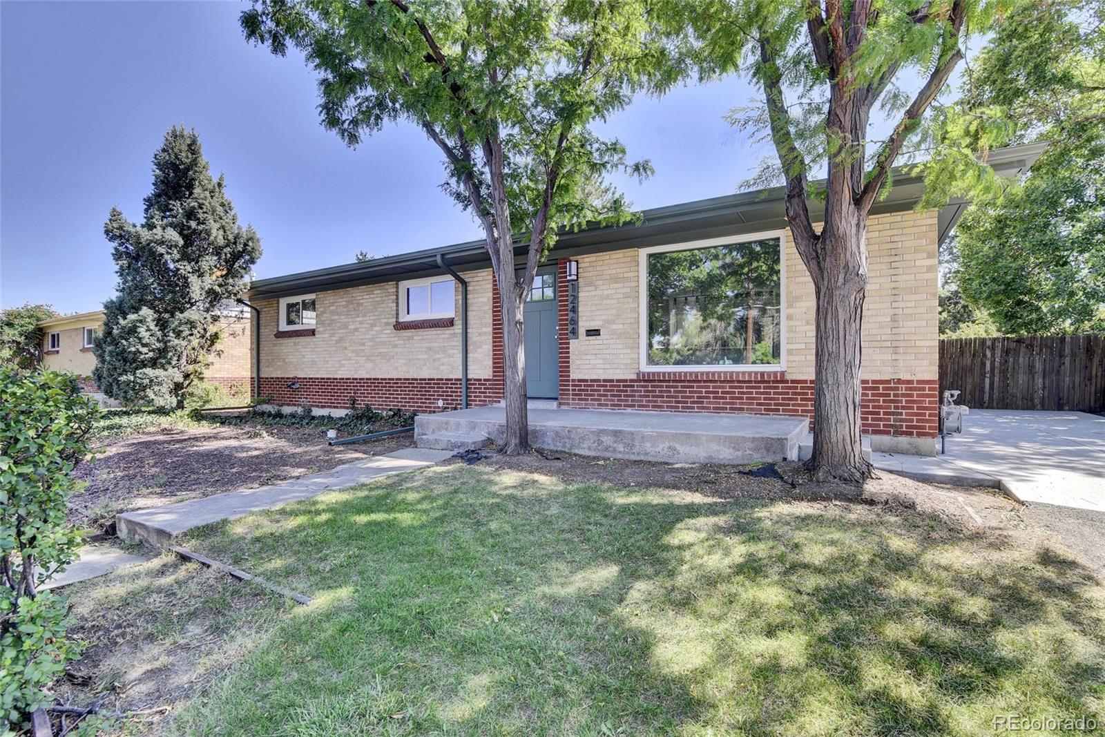 13th Pl, Aurora, CO 80011
