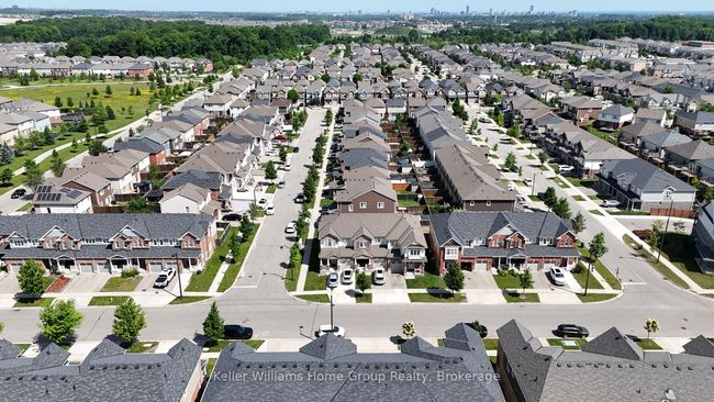 173 W Oak Trail, House attached with 3 bedrooms, 3 bathrooms and 1 parking in Kitchener ON | Image 39